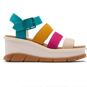 Sorel Joanie platform sandals! Good condition! Worn once!